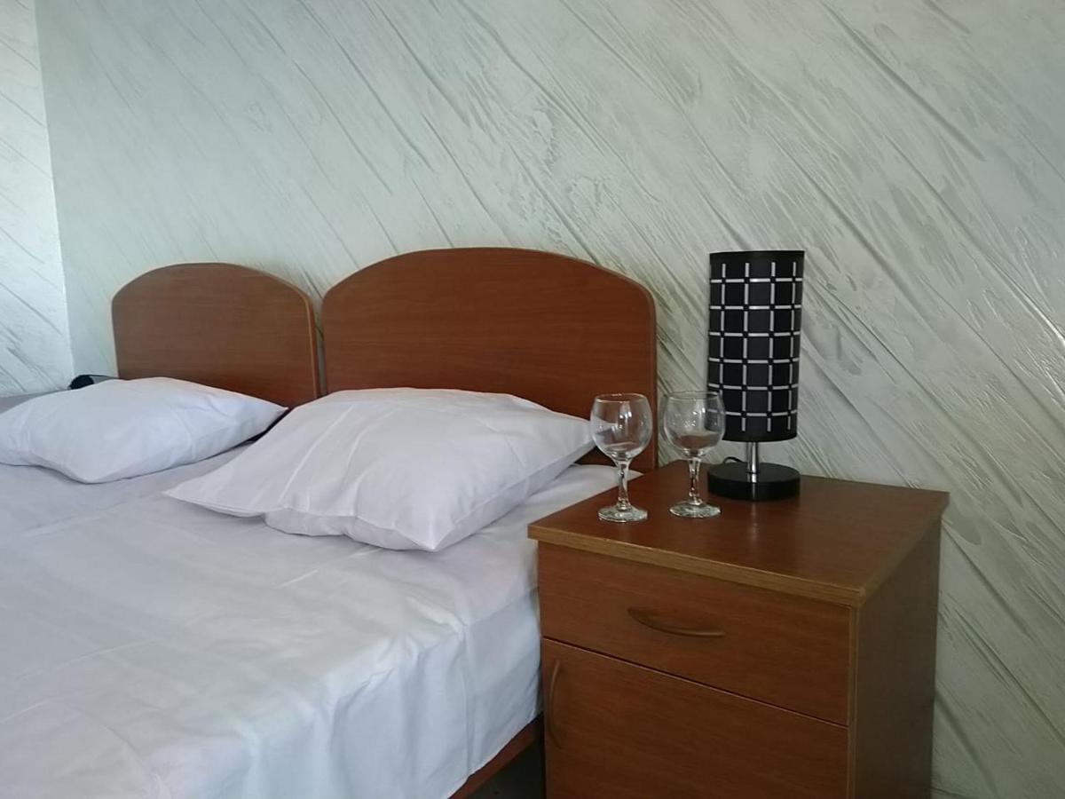Geno Guest House Kvariati Buitenkant foto