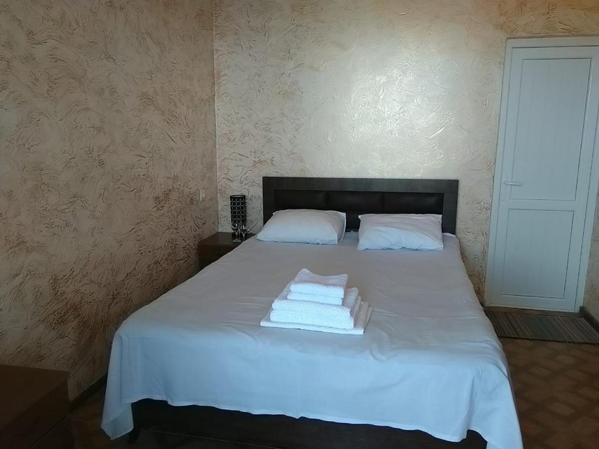 Geno Guest House Kvariati Kamer foto